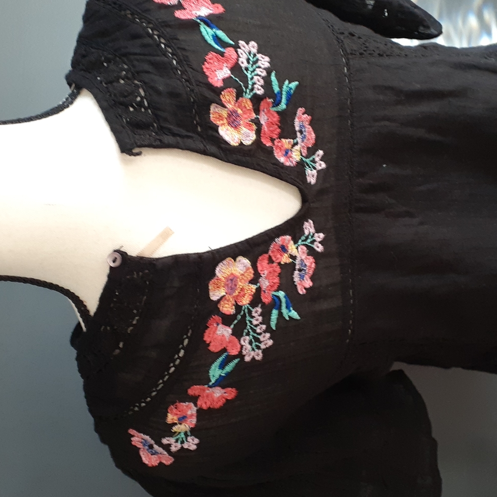 Free people black tunic embroidery floral Boho Festival   top size xs - Picture 16 of 16